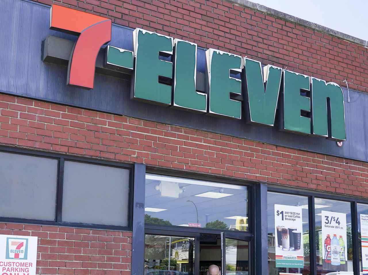 セブンイレブンの“ある行動”で「1億ものアレ」がこの世から消え去る