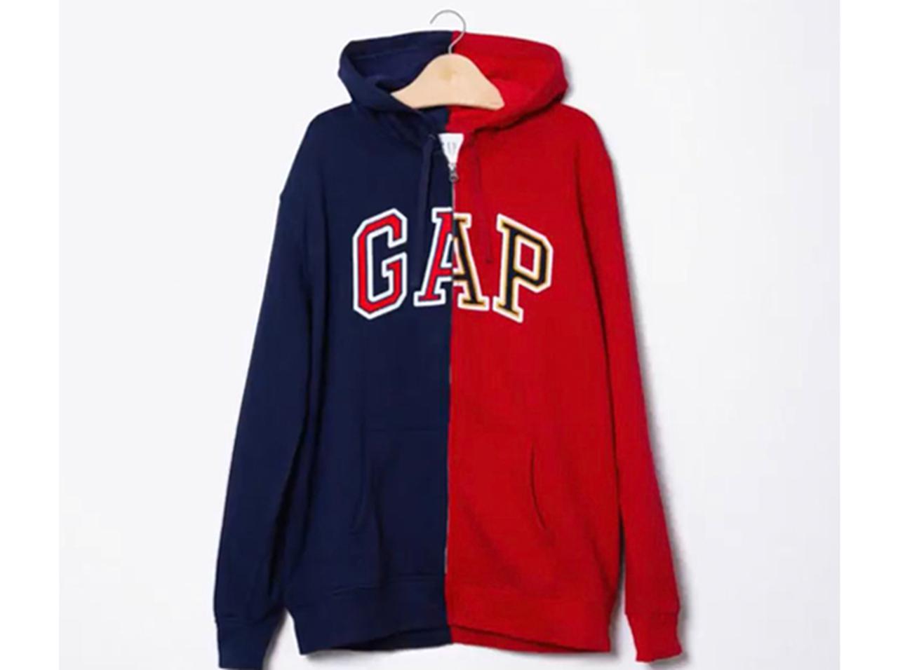 GAP、「青&赤半分ずつのパーカー」を使ったメッセージがまったく響かず