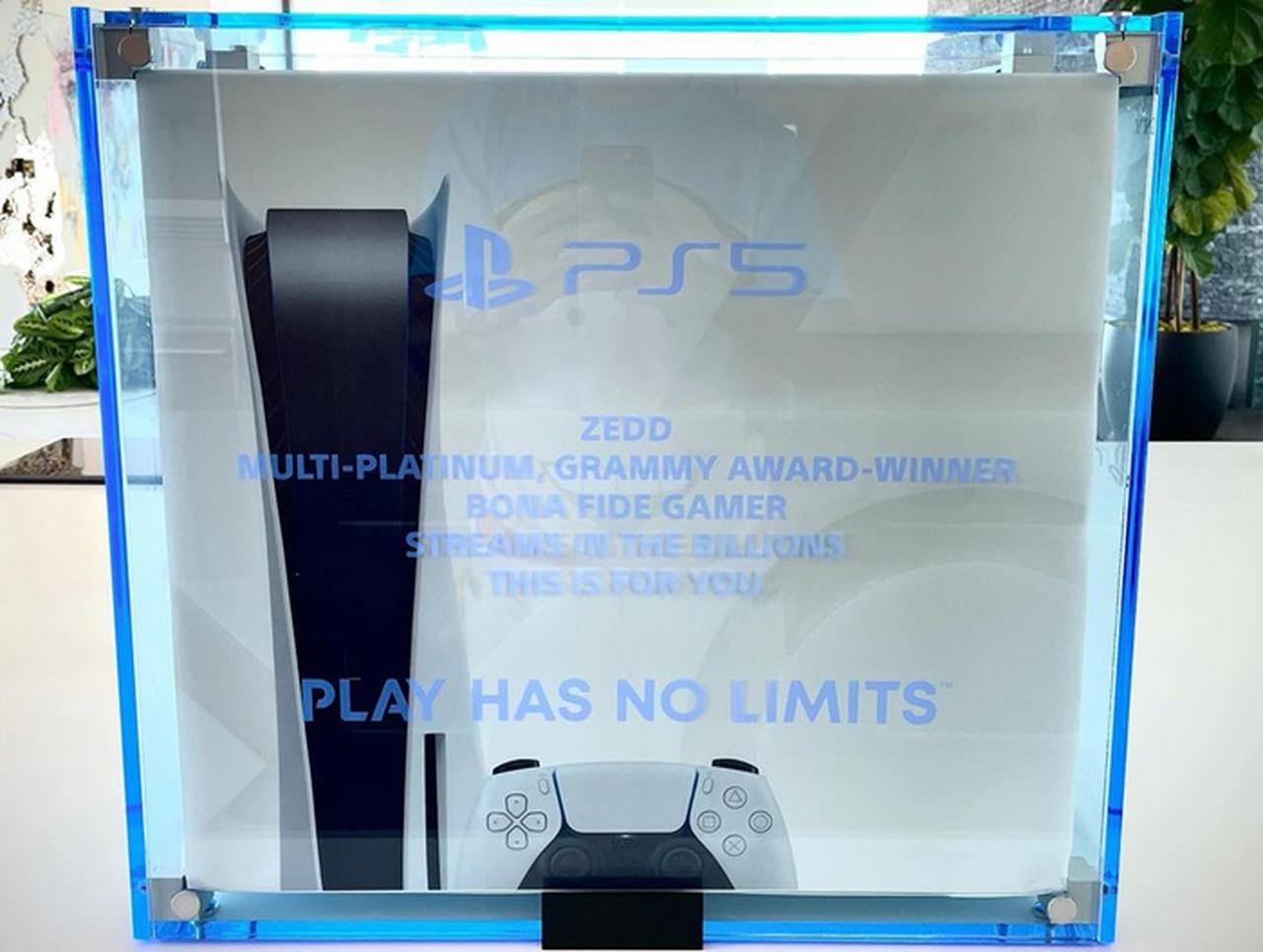 PS5を人気セレブが続々とゲット！しかし、その反面手に入らなかったセレブも