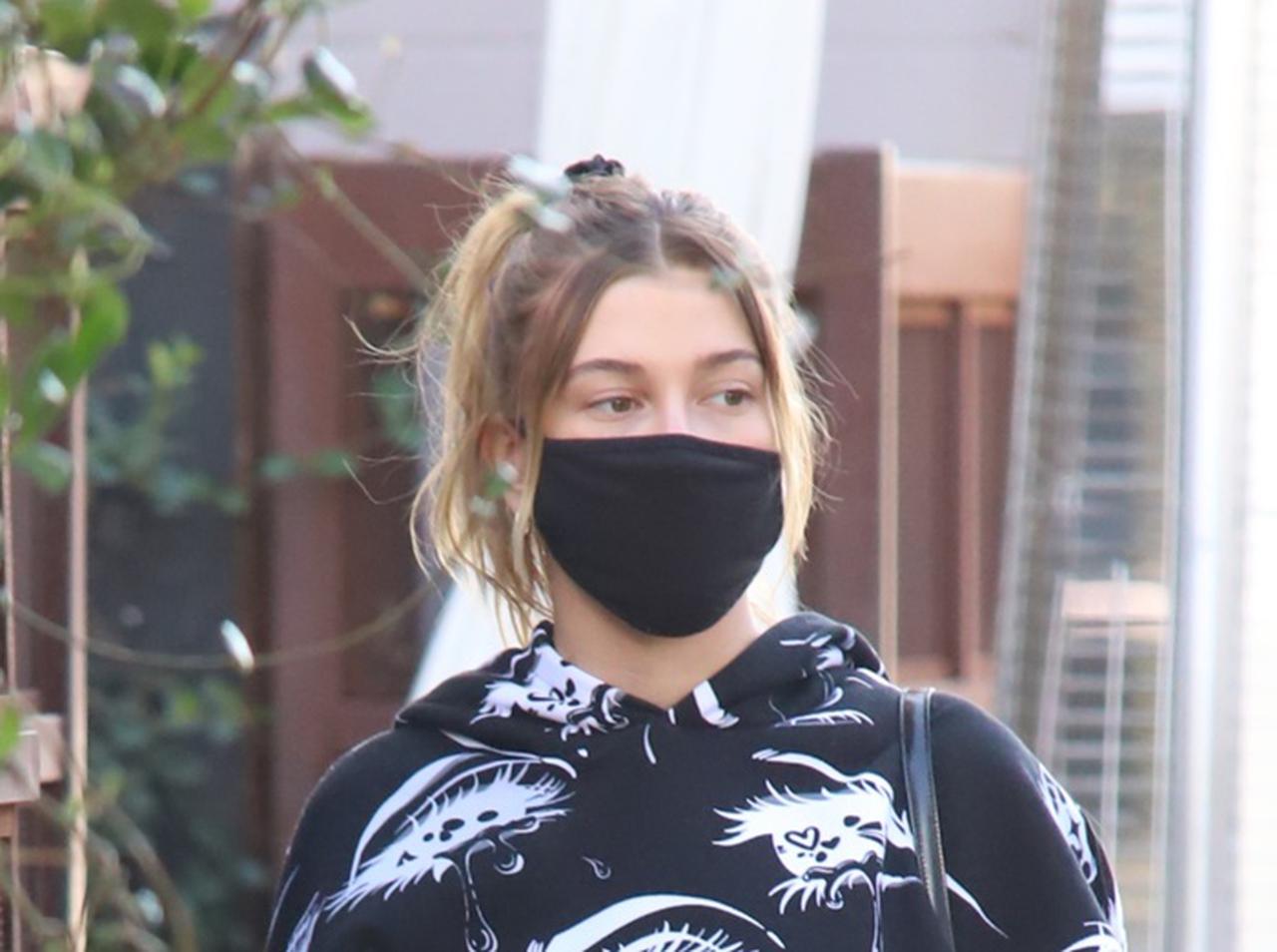 ビリー・アイリッシュとベルシュカのコラボをヘイリー・ビーバーが着用するとこうなる