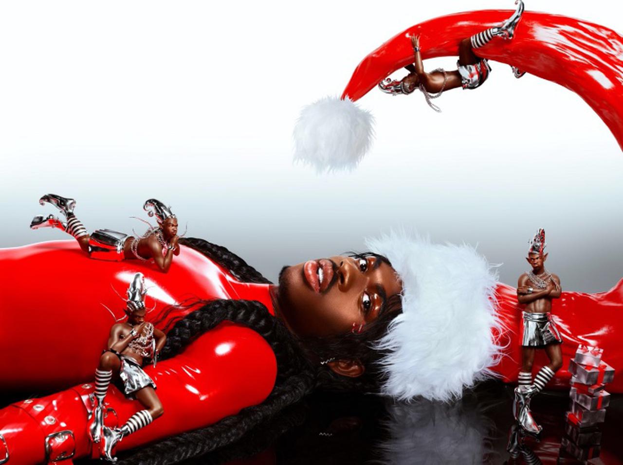 未来世界のサンタに?リル・ナズ・Xが新曲「HOLIDAY」リリース