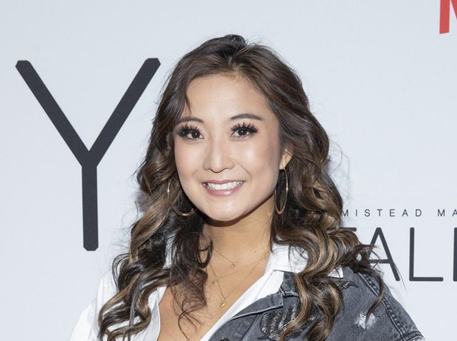 『エミリー、パリへ行く』、ミンディ役のアシュリー・パークはがんと診断されていた