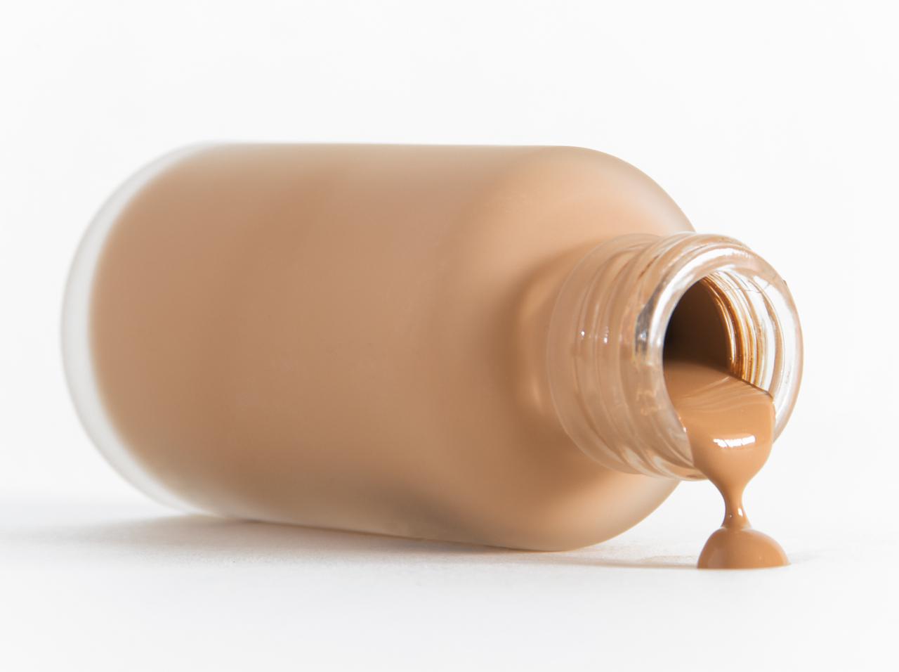 厚塗りを招く!「マットファンデ」のNGな塗り方とは?