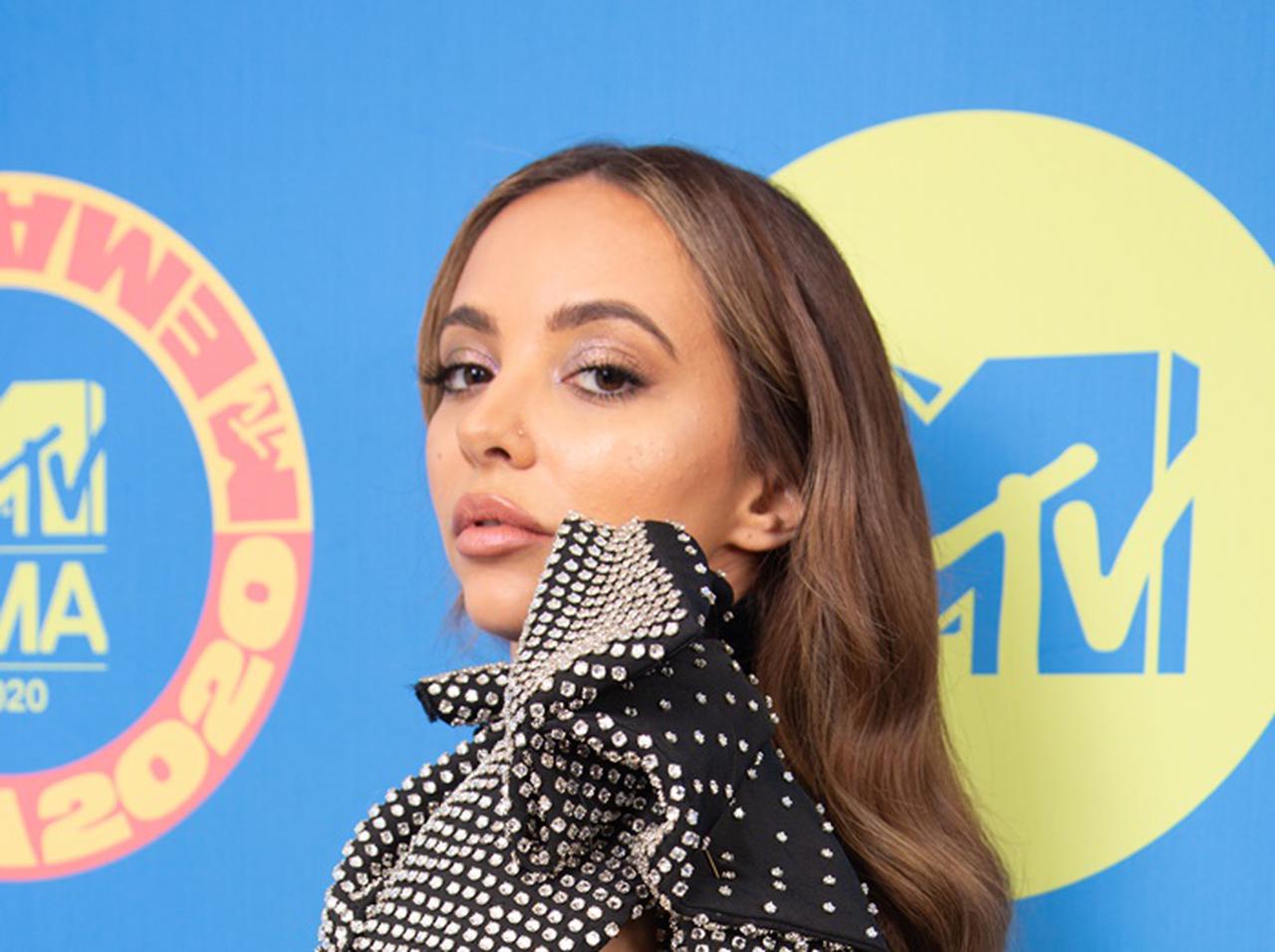 リトル・ミックス、ジェイドの「ソーシャル・ディスタンス・ドレス」が斬新【MTV EMA】