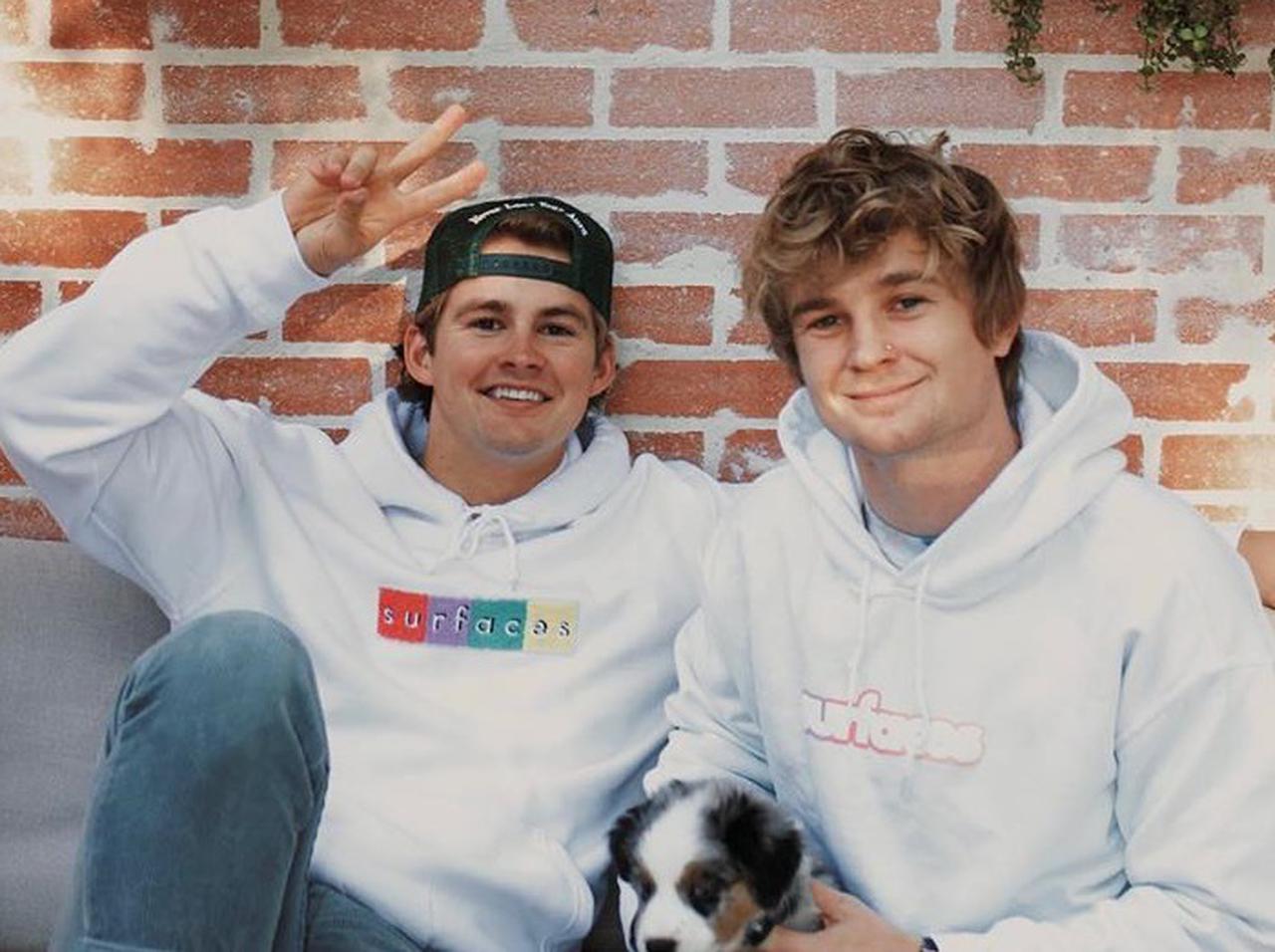 サーフェシズ、日本デビュー作の発売を記念した自身初のオンラインリリースイベントを開催