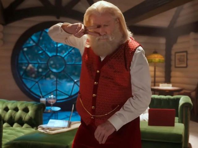 ジョン・トラボルタが『パルプ・フィクション』の伝説的なダンスを再演！サミュエル・L・ジャクソンも共演