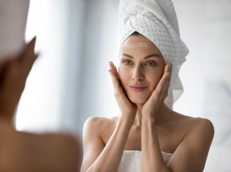 極上のエステを自宅で体験!海外で注目の美容デバイス3選