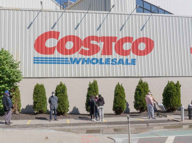 コストコ、“選ばれし人しか買えない”商品の「中身」がヤバすぎる