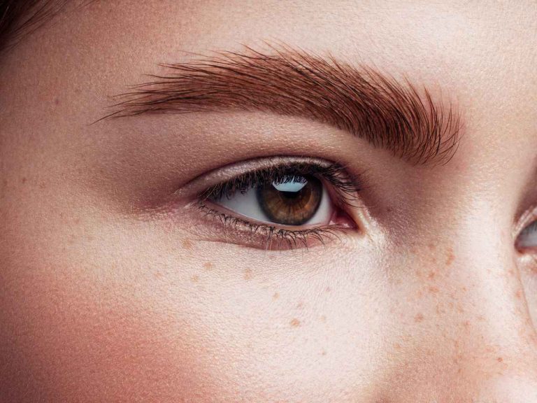 簡単なのに即あか抜ける!眉パウダーの使い方&コツ