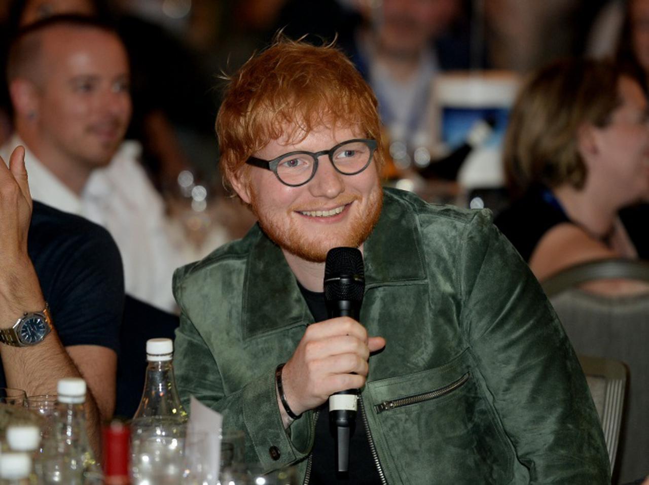 活動休止していたのに？エド・シーラン、年間の収益が莫大すぎる