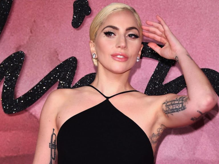 レディー・ガガ、次はスキンケアラインを展開?「匂わせ投稿」で話題に