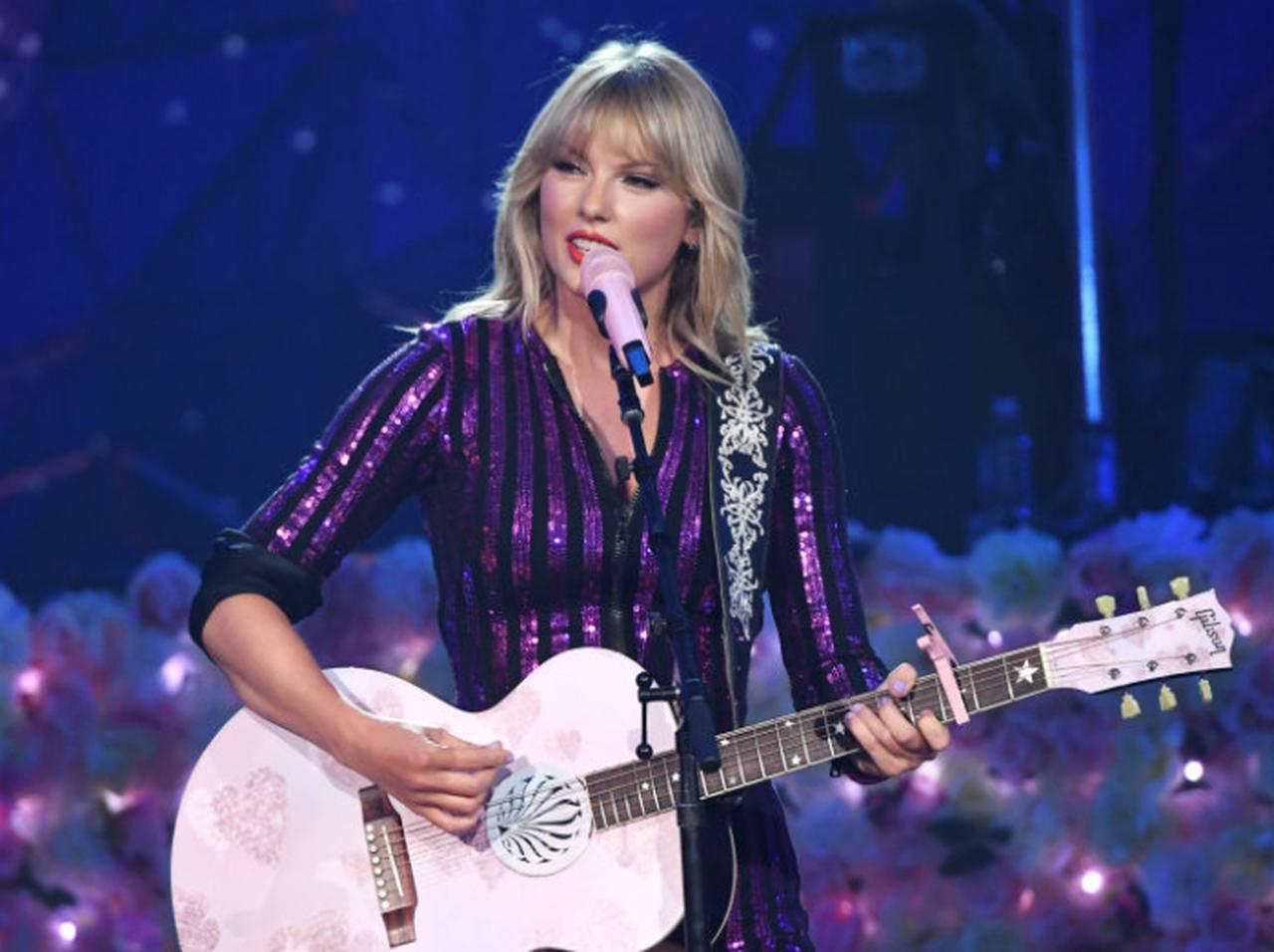 テイラー・スウィフト、『フォークロア』は3部作の可能性?『エヴァーモア』に次ぐ新作がリリースされる説