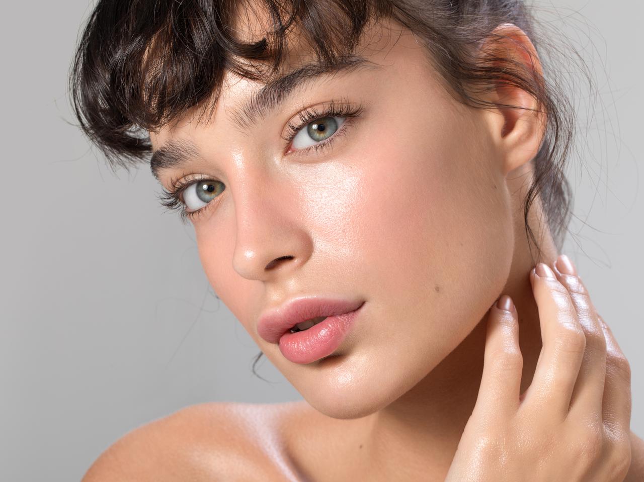 あか抜けないのは「眉」のせい？今っぽナチュラル眉に仕上げるコツ