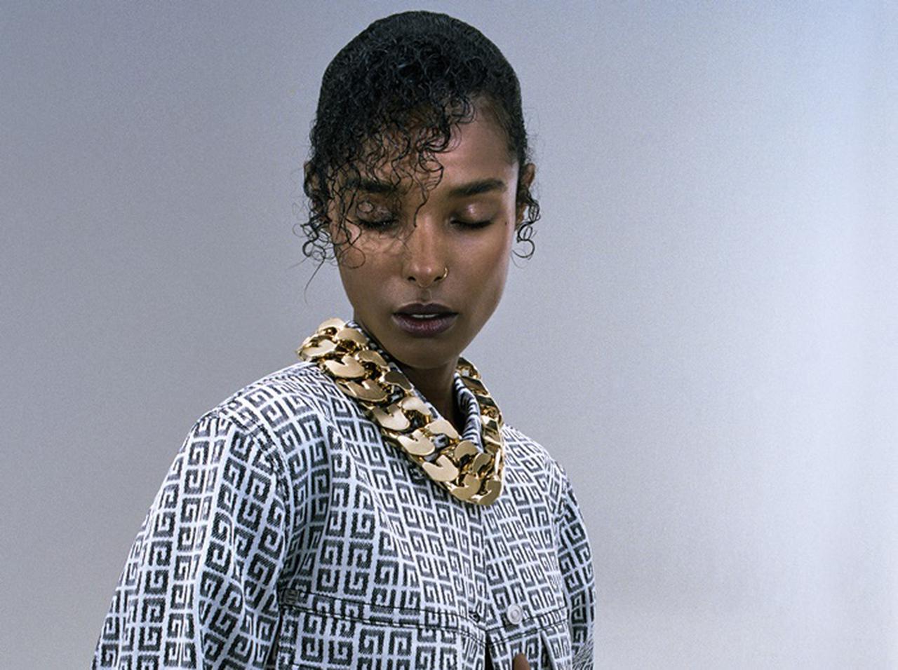 ジバンシィ、マシューによるファーストコレクションの合言葉は「遊び心と反骨的」