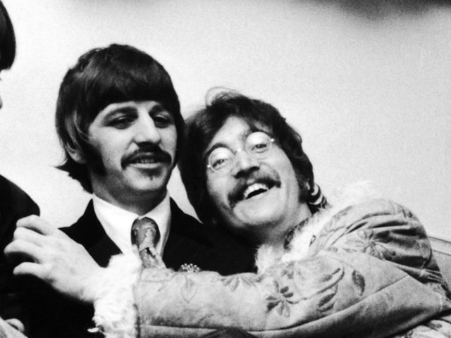 リンゴ・スター、ジョン・レノンの40回目の命日に「お願い」したこととは？