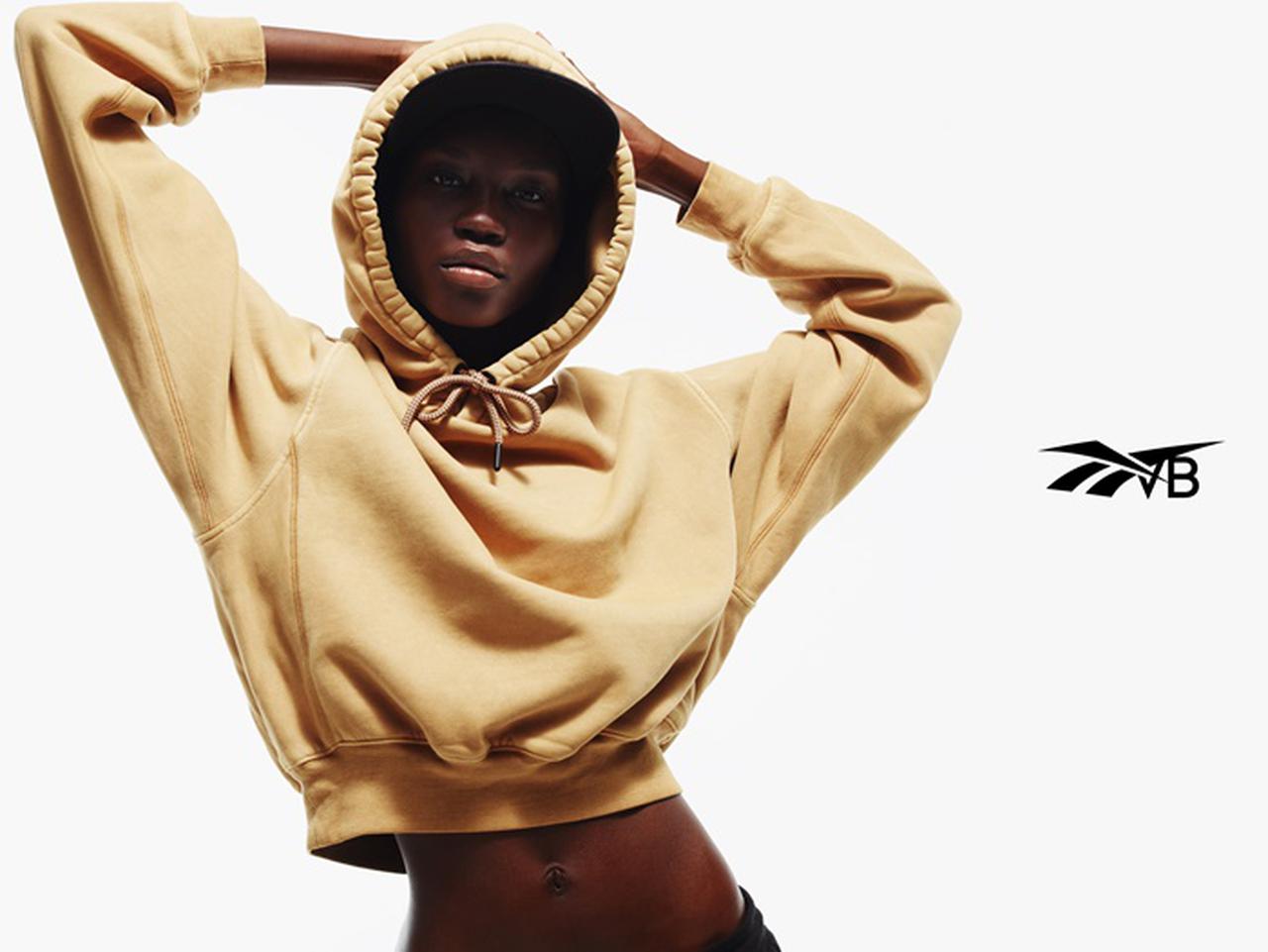 ヴィクトリア・ベッカムとリーボックのコラボ4弾!着ている人に自信を与えてくれる服に