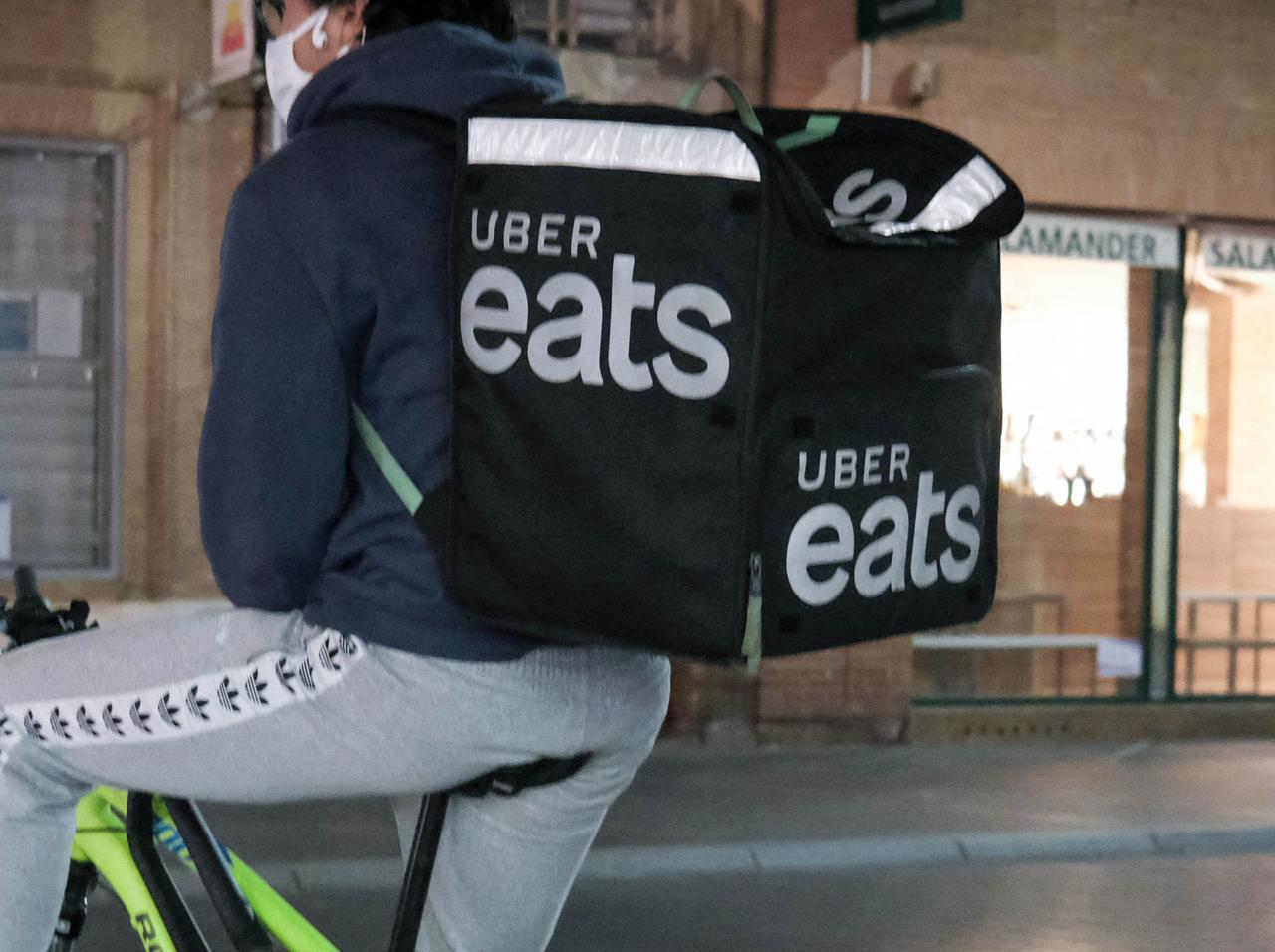 ウーバーイーツで「置き配」したら受け取れない?“あるある”な理由とは