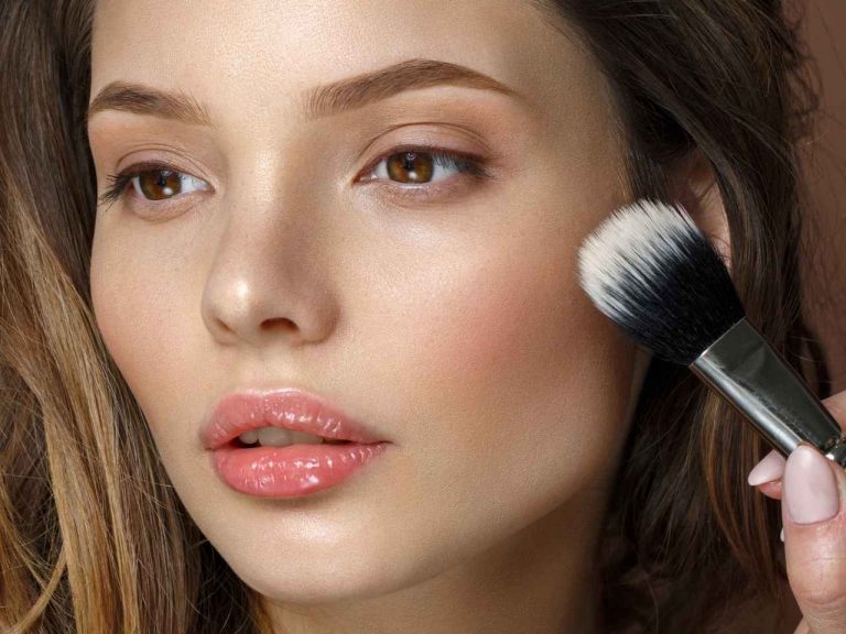 チークが落ちる原因はこれ?肌タイプ別「チーク」の選び方ガイド