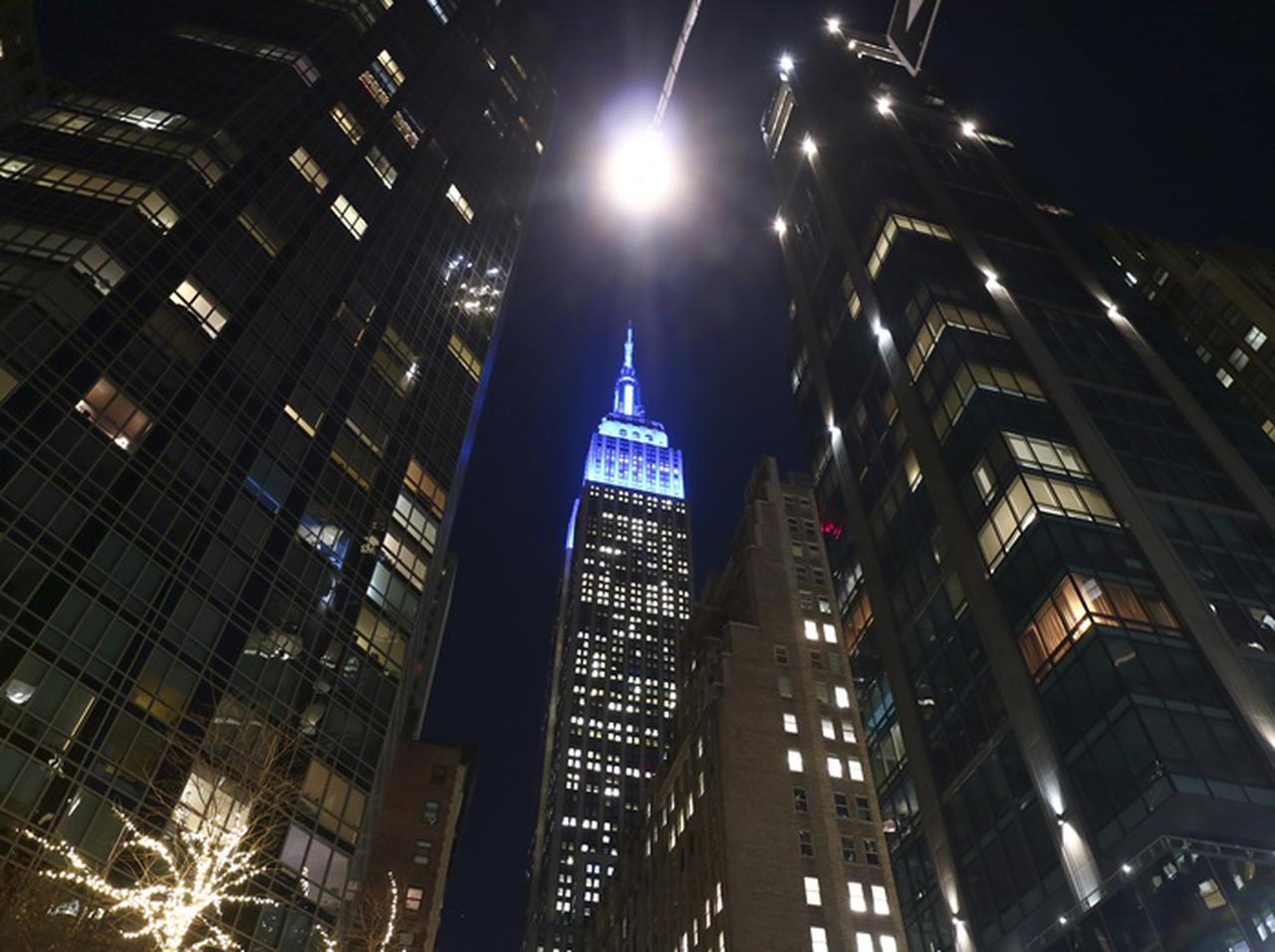 12月10日に世界各国のランドマークが青に輝く！その理由とは？