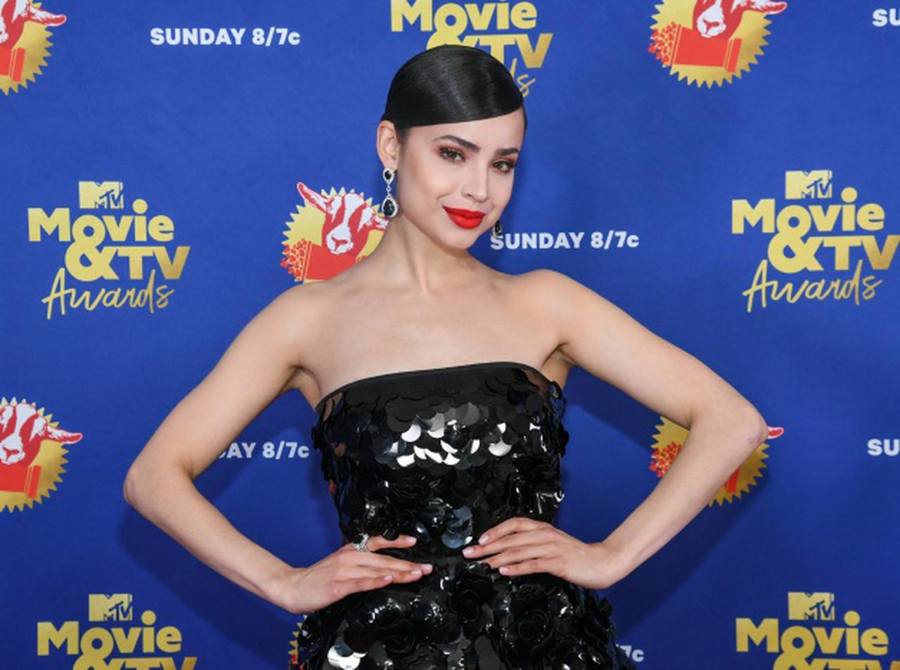 ソフィア・カーソン、『ディセンダント』に出演できたのは具合が悪くなったから