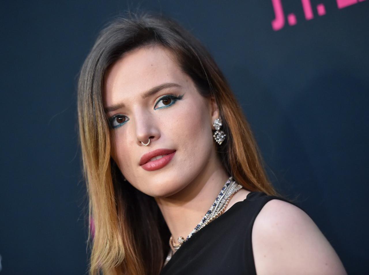 ベラ・ソーン、18禁サイトをめぐりセックスワーカーたちを再び敵に回してしまう