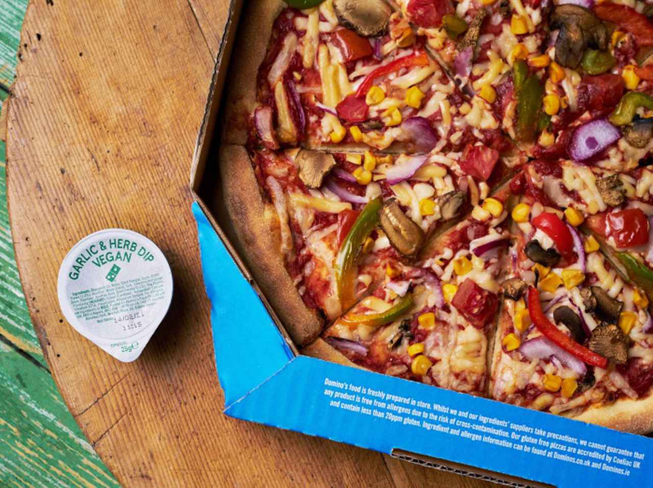 ドミノ・ピザ、ネットで注文すると「もれなくついてくるもの」が意外すぎる