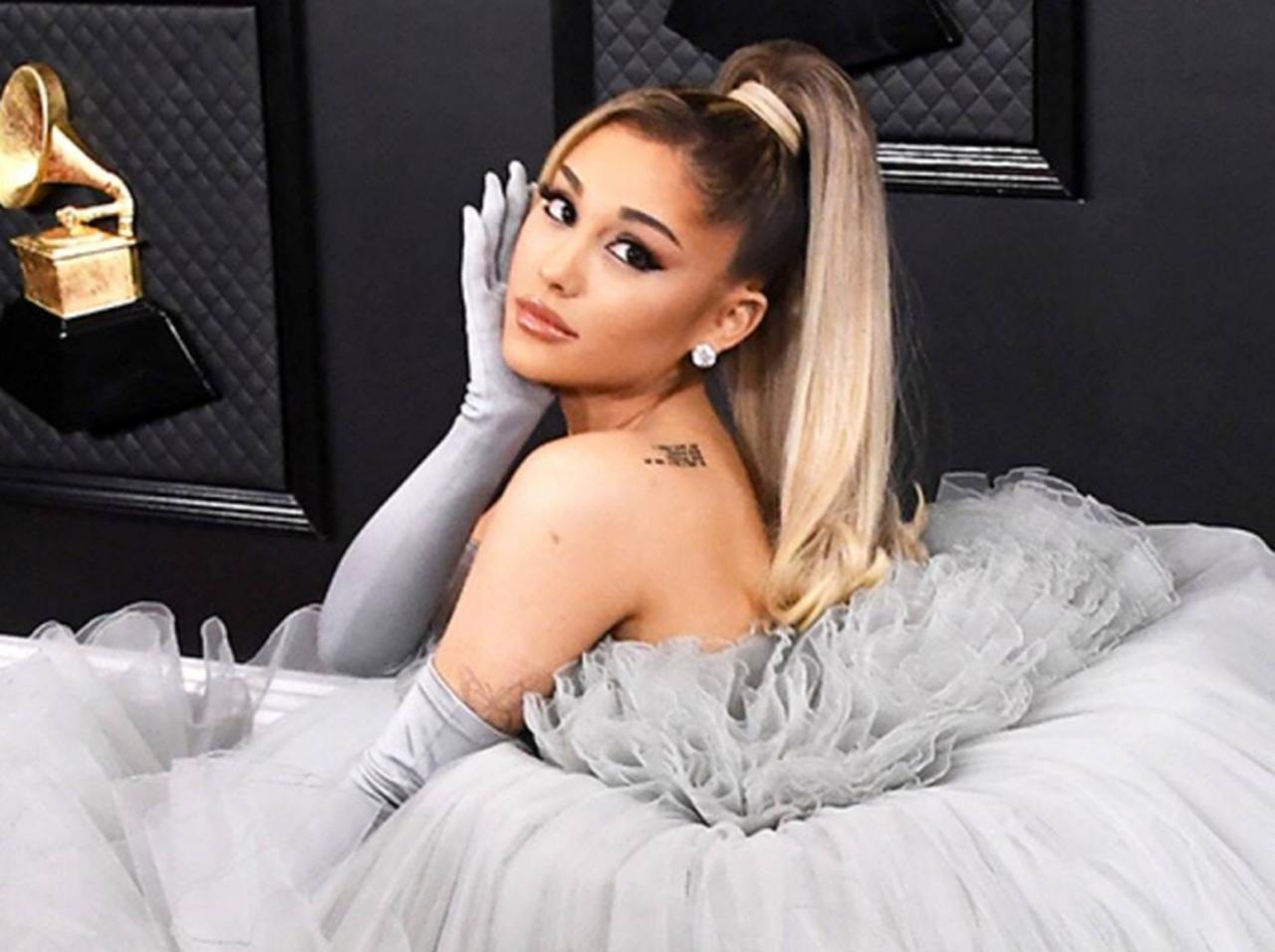 アリアナ・グランデが婚約!交際1年未満の一般人とコロナ禍愛実らせ