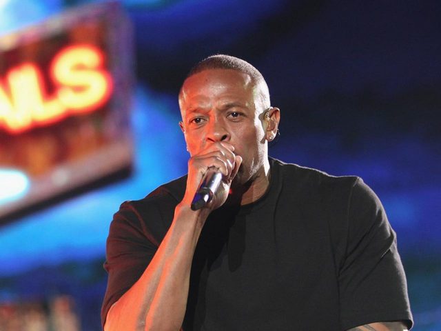 ドクター・ドレー、脳動脈瘤が見つかりICUに搬送