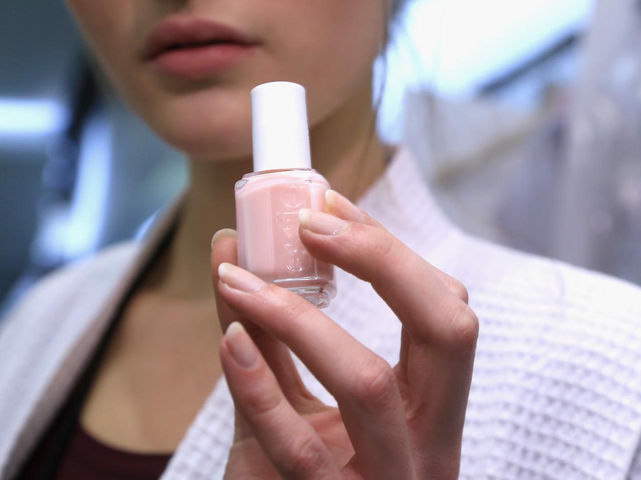 米ネイルEssie、全製品を「ヴィーガン処方」にリニューアルすると発表