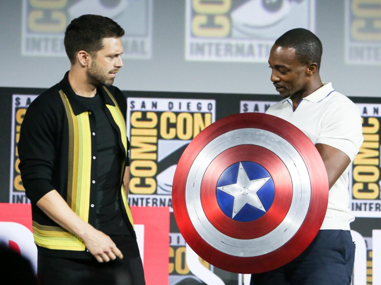 『ファルコン＆ウィンター・ソルジャー』バッキー役のセバスチャン・スタンが衣装写真を共有！