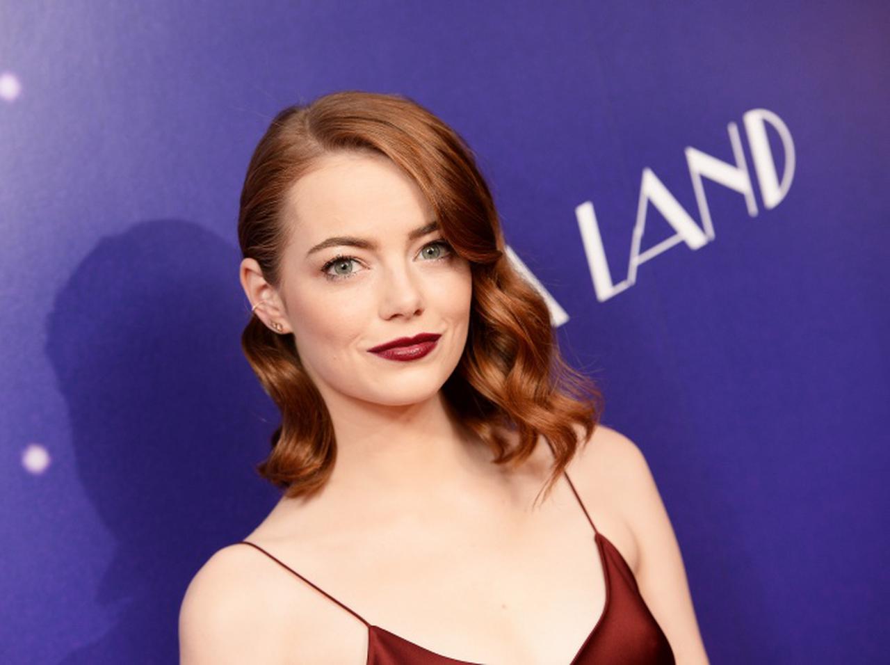 『ラ・ラ・ランド』エマ・ストーンが妊娠！大きくなったお腹でオメデタ発覚