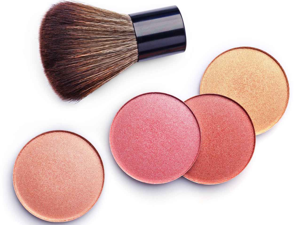 チークの色選びをマスターする！プロがオススメの3つの選び方