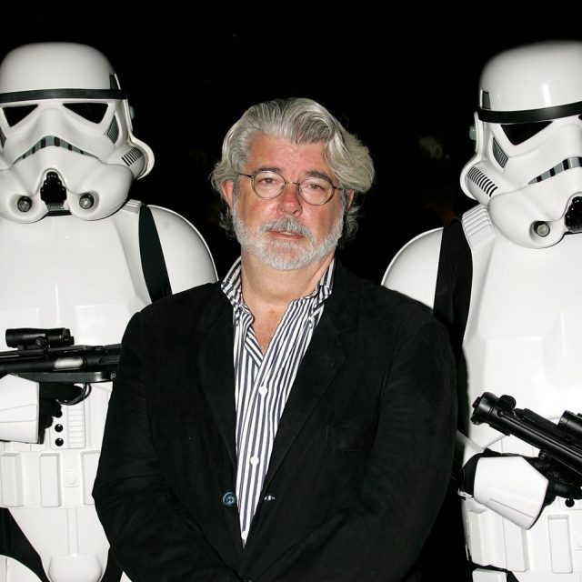 『スター・ウォーズ』ジョージ・ルーカスがドラマの現場に、「リアルヨーダみたいだった」