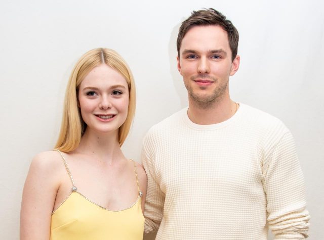 エル・ファニング、夫役ニコラス・ホルトと「不幸せな結婚」をするのは今回で2度目【『THE GREAT～エカチェリーナの時々真実の物語～』インタビュー】