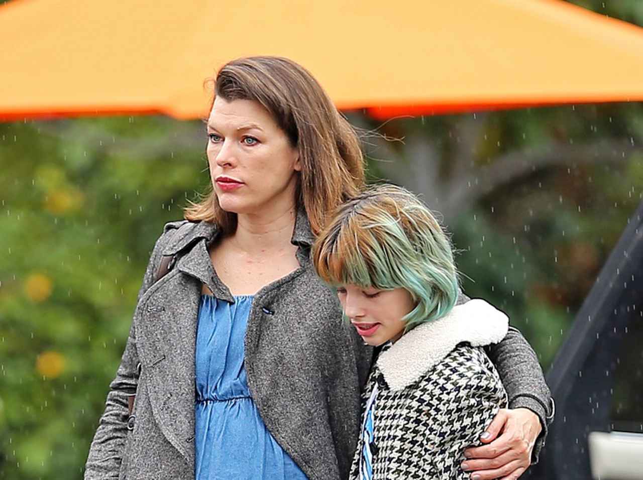 映画『ブラック・ウィドウ』で子供時代のナターシャ役はミラ・ジョヴォビッチの13歳娘!彼女がセットの全員を泣かせた理由とは