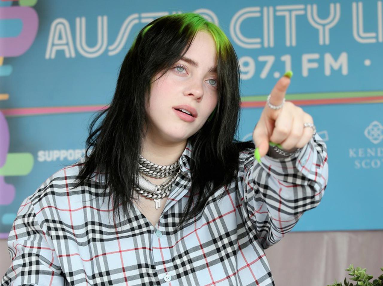 ビリー・アイリッシュ、体形に悩みダイエットピルに手を出した過去 驚きの副作用を明かす