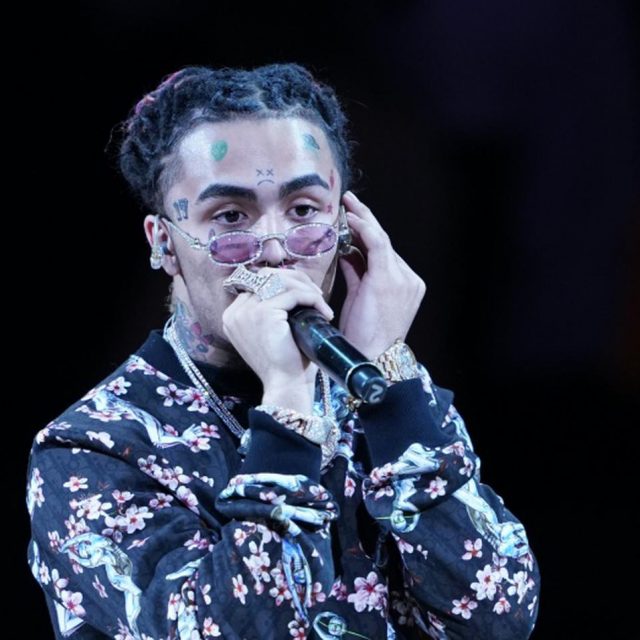 「コロナは信じない」リル・パンプ、マスク着用を拒否して飛行機を出禁に