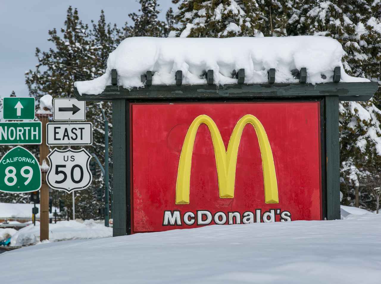 雪の日にマクドナルドが「拒否」したオーダーにザワザワ…