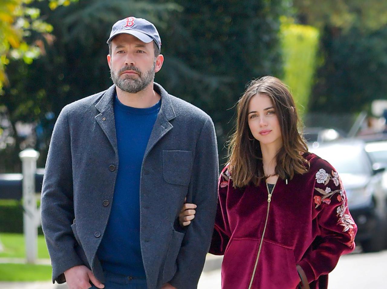 ベン・アフレックとアナ・デ・アルマスが破局 「大人の恋」は引き際も大人