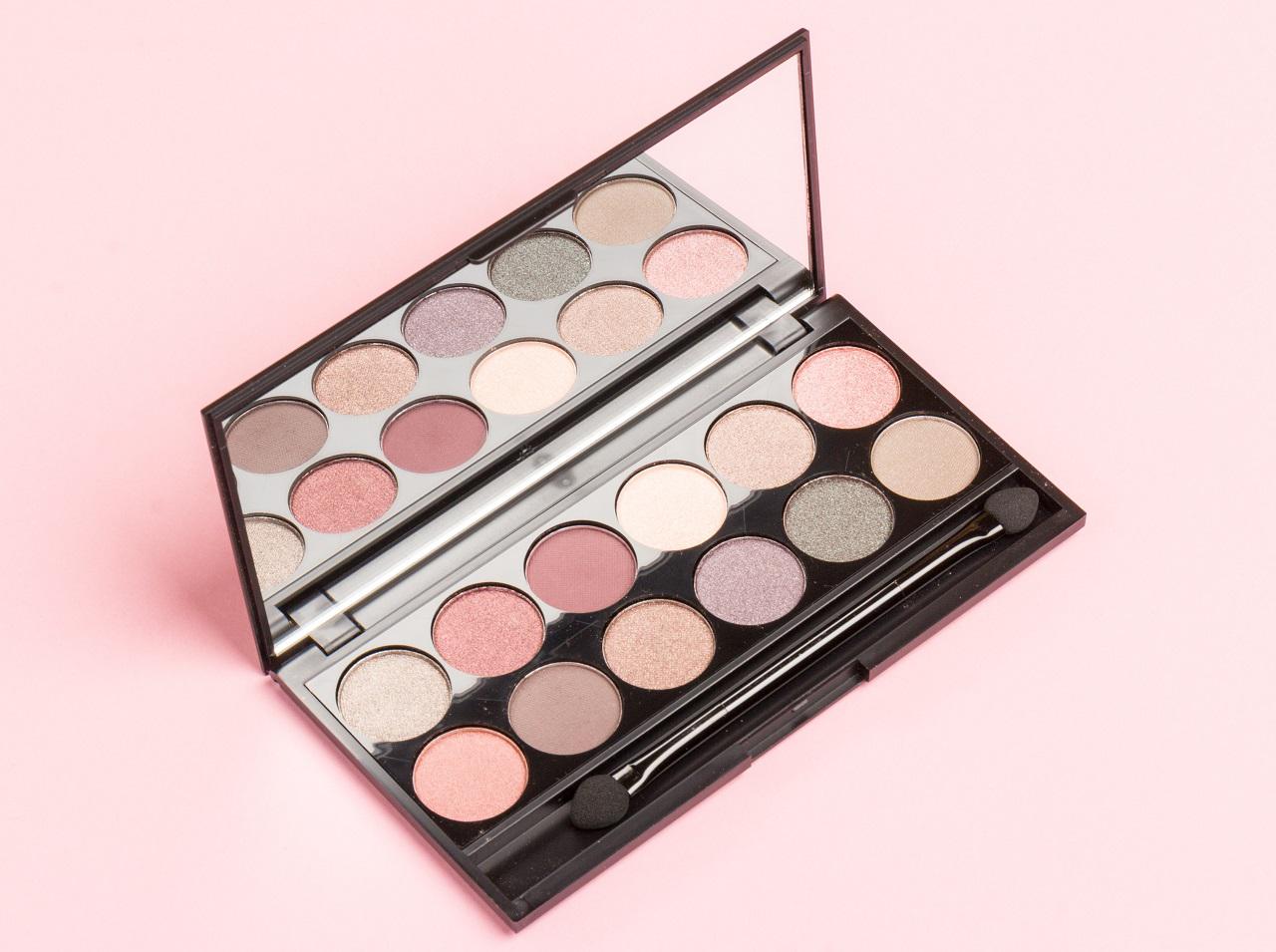 アイシャドウパレットの色が余る?捨て色をなくしてすべて使い切るコツ