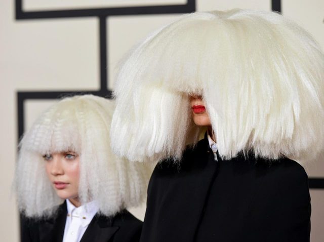 シーア、マディー・ジーグラーを有名にしたことに対し「責任」を感じてる