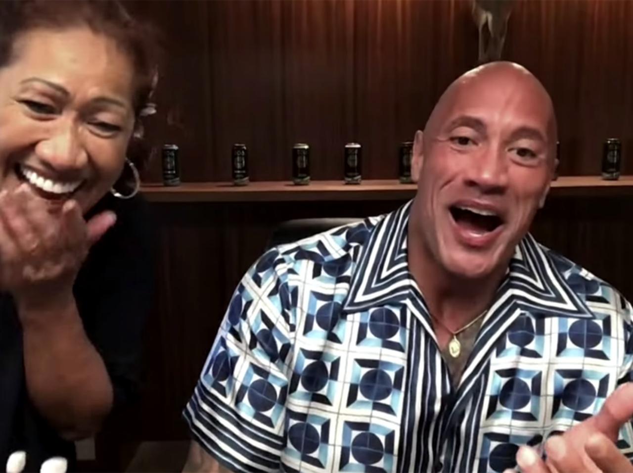 ドウェイン・ジョンソン、自宅からのリモート出演で“ドウェインママ”が大暴走