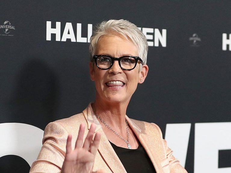 ベテラン俳優ジェイミー、イヤホンと間違って耳に入れたものに爆笑