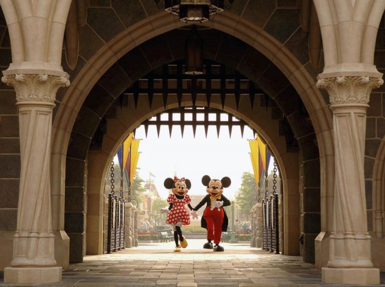 ディズニーランド、あの場所で聞こえる「音」にこんな意味があったとは…!
