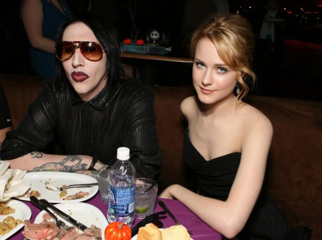 マリリン・マンソン、元婚約者が虐待と10代の頃に始まった「グルーミング」を告発