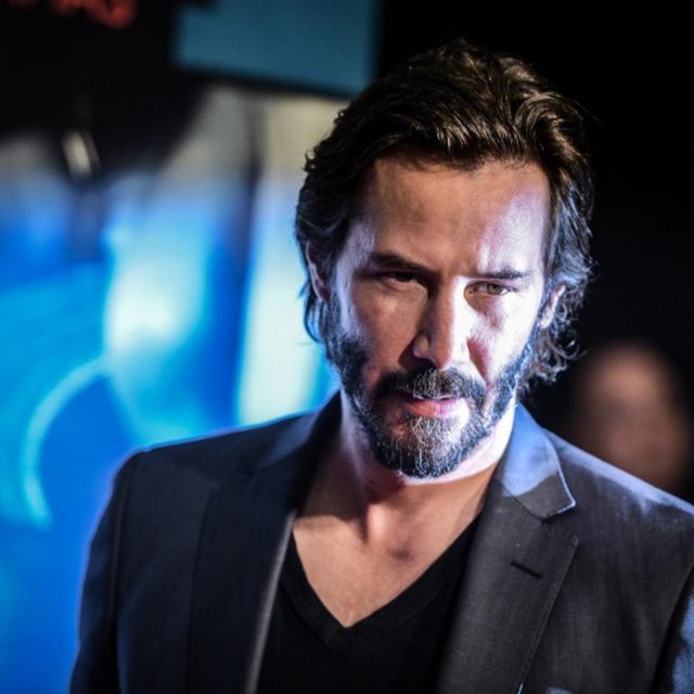 意外と一般人でもできちゃう！キアヌ・リーブスの筋トレメニュー10