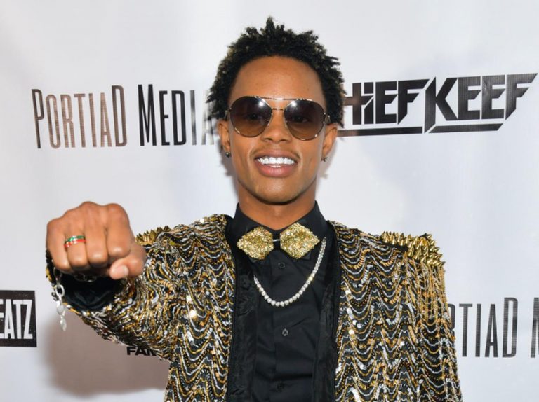 ラッパーのサイレント、従兄弟を殺害した容疑で逮捕