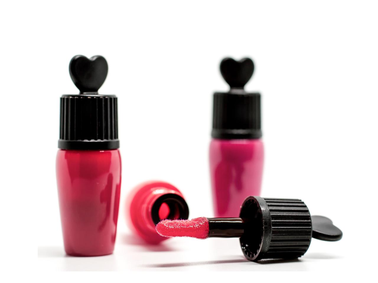 マスクでもキレイが長持ち!リップティントの塗り方&アイテム2選