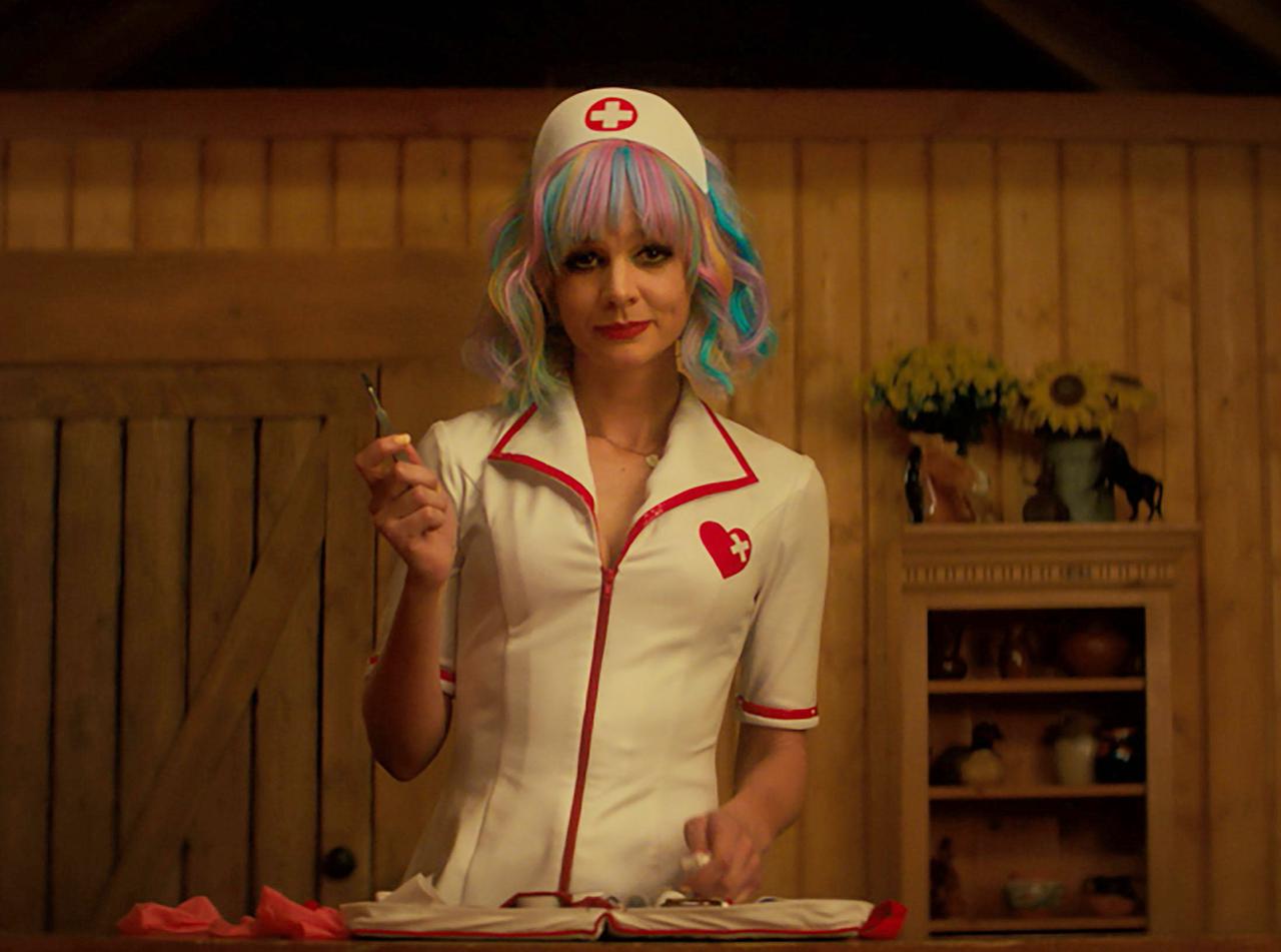 性差別レビューにキャリー激怒!『プロミシング・ヤング・ウーマン』騒動のいきさつとは?【解説】