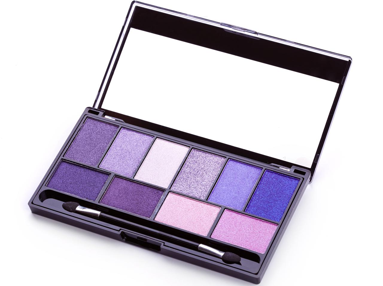 寒色アイシャドウが似合わない?プロが教えるその解決法3つ